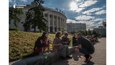 Волонтери у чернігівських селах Волонтери у чернігівських селах