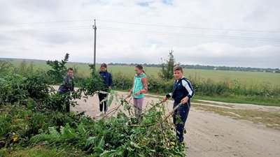 Прибрання берега річки Серет Прибрання берега річки Серет