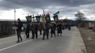 У Стопчатові на Івано-Франківщині попрощалися з поетом Дмитром Павличком У Стопчатові на Івано-Франківщині попрощалися з поетом Дмитром Павличком