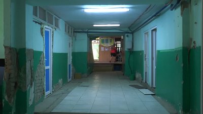 У Красноїллі на Івано-Франківщині не можуть добудувати ліцей чотири роки
