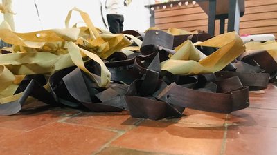 На замовлення військових кропивничани сплели маскувальні сітки На замовлення військових кропивничани сплели маскувальні сітки