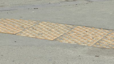 Тактильна плитка на Подолі Тактильна плитка на Подолі