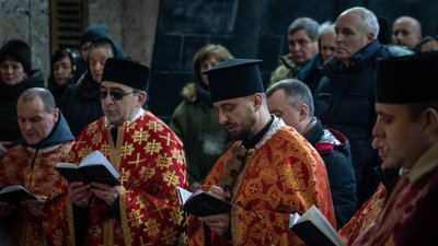 У Тернополі попрощалися із загиблим військовослужбовцем Віталієм Невінським У Тернополі попрощалися із загиблим військовослужбовцем Віталієм Невінським