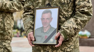 Прощання з військовим Олексієм Павлюком у Рівному