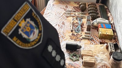 У Первомайську чоловіка судитимуть за вбивство дружини та травмування двох дітей — поліція У Первомайську чоловіка судитимуть за вбивство дружини та травмування двох дітей — поліція