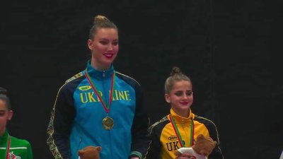 Сумчанка Таїсія Марченко виборола медаль кубка світу зі спортивної акробатики