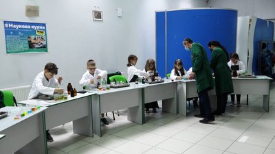 У дитинстві ремонтувала радіо, а потім заснувала наукове містечко. Ірина Дарвай У дитинстві ремонтувала радіо, а потім заснувала наукове містечко. Ірина Дарвай