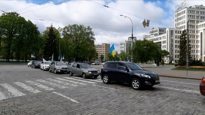 Ветерани АТО у Харкові влаштували автопробіг до Дня перемоги Ветерани АТО у Харкові влаштували автопробіг до Дня перемоги