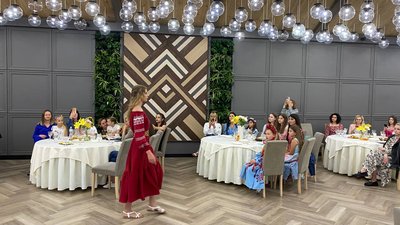 Продавали картини, вироби з рогози та кераміки: у Вінниці відбувся благодійний вечір Продавали картини, вироби з рогози та кераміки: у Вінниці відбувся благодійний вечір