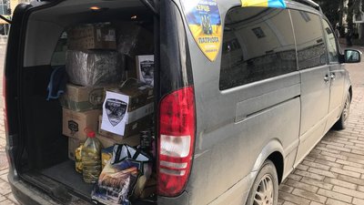 265-та поїздка: волинські волонтери повезли військовим на схід чергову передачу 265-та поїздка: волинські волонтери повезли військовим на схід чергову передачу