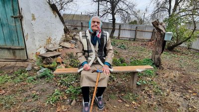 Ганна Дорофєєва з села Дмитрівка відзначила 100-річчя Ганна Дорофєєва з села Дмитрівка відзначила 100-річчя