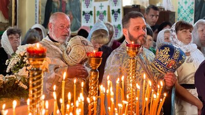 Храм змінив назву