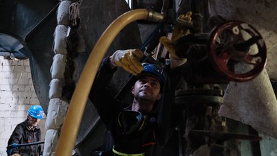 У Чернівцях у понад 180 багатоквартирних будинках встановлять теплові пункти. Що це означає