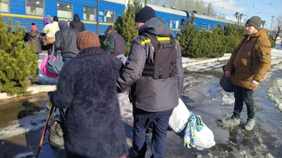 Транспортний хаб Донеччини: як змінилось життя Покровська за рік повномасштабного вторгнення Транспортний хаб Донеччини: як змінилось життя Покровська за рік повномасштабного вторгнення