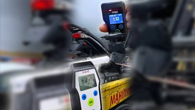 у Чернігові відсторонили від керування мотоцикліста