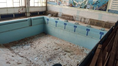 "Треба колосальні суми": у Полтаві не відновлюватимуть басейн спорткомплексу "Спартак" "Треба колосальні суми": у Полтаві не відновлюватимуть басейн спорткомплексу "Спартак"