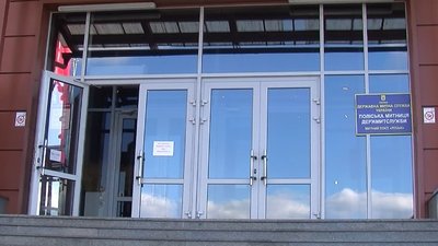 За зловживання службовим становищем судитимуть працівницю волинської митниці За зловживання службовим становищем судитимуть працівницю волинської митниці