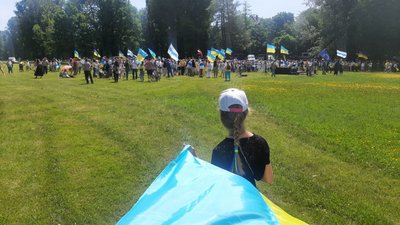 Миколаївці в Німеччині виходять на мітинги в підтримку України Миколаївці в Німеччині виходять на мітинги в підтримку України