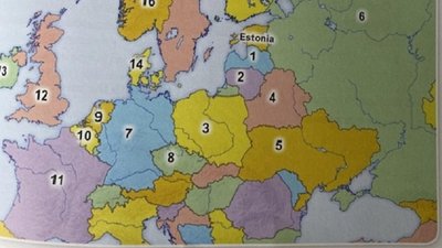 В Естонії у шкільному підручнику знайшли "російський" Крим В Естонії у шкільному підручнику знайшли "російський" Крим