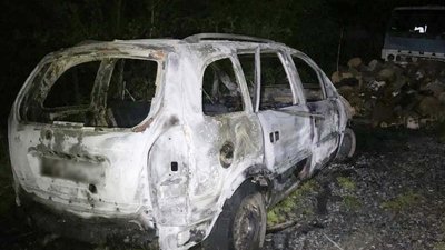 Авто військових згоріло внаслідок підпалу, червень 2026 року, Хмельниччина