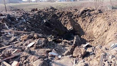 Російська високоточна ракета розвалила екотуалет на городі поблизу Гуляйполя