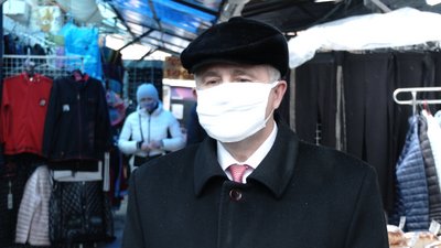 У Рівному провели карантинний рейд на ринку. Як це було У Рівному провели карантинний рейд на ринку. Як це було