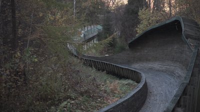 Один з віражів санної траси в Кременці Один з віражів санної траси в Кременці