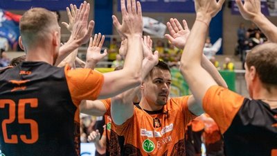 Український клуб "Барком-Кажани" завоював "бронзу" на волейбольному турнірі в Польщі