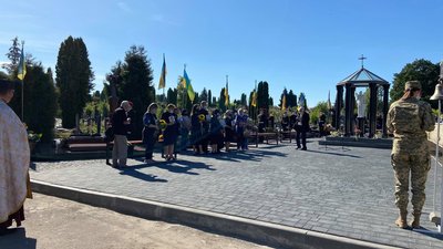 У Тернополі вшанували пам'ять загиблих у російсько-українській війні У Тернополі вшанували пам'ять загиблих у російсько-українській війні