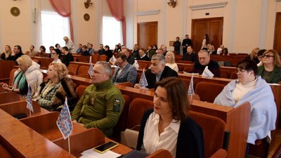 Кропивницькі депутати звернулись до президента та Верховної Ради з вимогою заборонити УПЦ