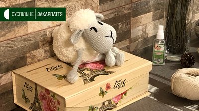 Дитячі іграшки з пряжі виготовляє ужгородка Марина Фешко Дитячі іграшки з пряжі виготовляє ужгородка Марина Фешко