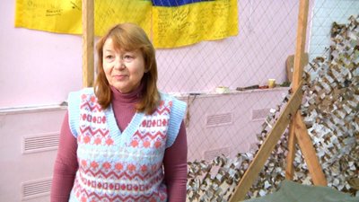 Шкарпетки, воїни, Нескорені україночки, волонтери, нитки, ЗСУ, ЦНАП Шкарпетки, воїни, Нескорені україночки, волонтери, нитки, ЗСУ, ЦНАП