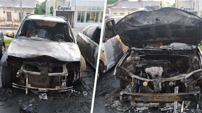 Пожежа на парковці у Харкові: дві машини згоріли, дві пошкоджені
