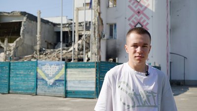 17-річному Олександру Маслову ампутували ногу після обстрілу у березні 2022 року
