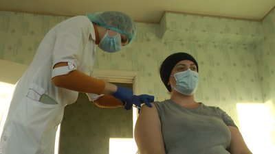 4032 щеплення: темпи вакцинації у Пологівському районі Запорізької області 4032 щеплення: темпи вакцинації у Пологівському районі Запорізької області