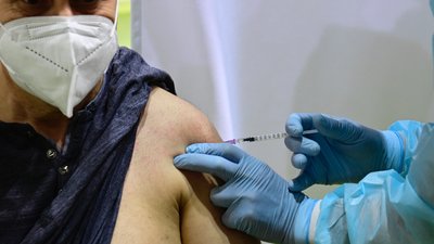 Призупинення вакцинації Призупинення вакцинації
