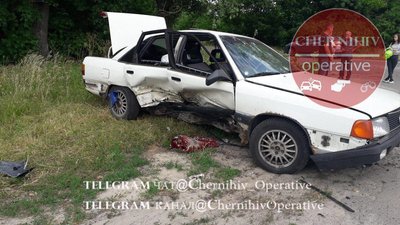 В ДТП на виїзді з Чернігова одна людина загинула, четверо травмовані