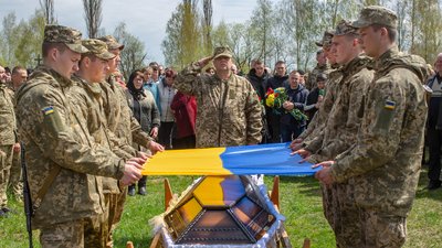 Житомирщина прощається зі своїми героями-оборонцями Житомирщина прощається зі своїми героями-оборонцями