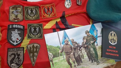 Експонати від миколаївських морпіхів поповнили фонд Музею суднобудування і флоту Експонати від миколаївських морпіхів поповнили фонд Музею суднобудування і флоту