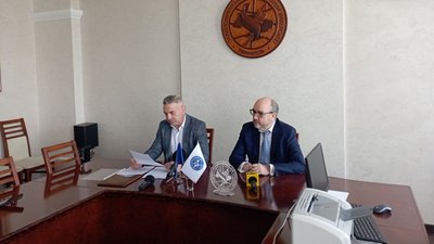 Руслан Бруханський, голова організаційного комітету з проведення виборів та Анатолій Гулей, голова Наглядової ради університету Руслан Бруханський, голова організаційного комітету з проведення виборів та Анатолій Гулей, голова Наглядової ради університету