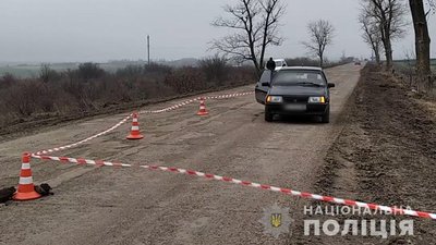 Вистрелив з рушниці в автомобіль: на Одещині розшукують підозрюваного у вбивстві
