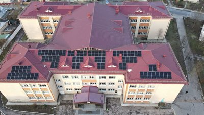 Звягель, ліцей, сонячна електростанція