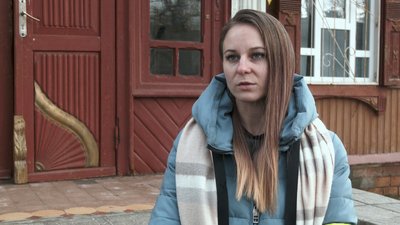 Зібрали понад 55 тисяч гривень та встановили сім дверей: як ремонтують Чернігівську бібліотеку для юнацтва Зібрали понад 55 тисяч гривень та встановили сім дверей: як ремонтують Чернігівську бібліотеку для юнацтва