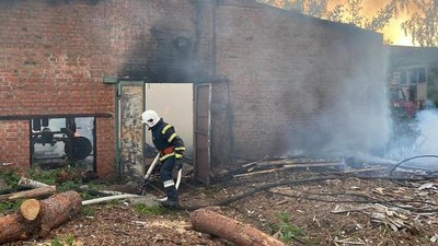 Горів деревообробний цех Горів деревообробний цех