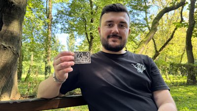 Закарпатець Елмар Цап — військовослужбовець Луганського прикордонного загону.
