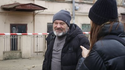 "Казали, все буде добре". Обвал в центрі Одеси пошкодив сусідній дім, зруйновано дві квартири