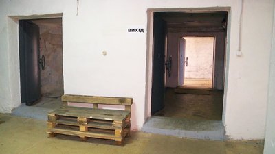 "Вивезли понад 8 тонн сміття": як виглядає одне з найбільших укриттів Вінниці "Вивезли понад 8 тонн сміття": як виглядає одне з найбільших укриттів Вінниці