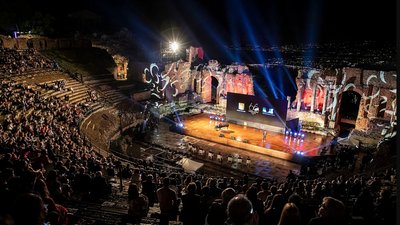 Дизайнери Дольче і Габбана представили свій перший фільм із музикою Морріконе