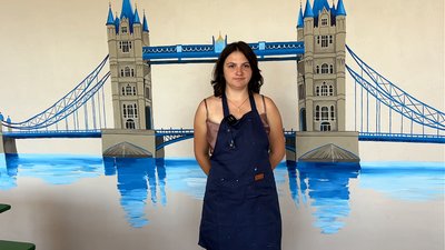 Олена Пінковська, розпис стіни, стінопис, художники, художниці волині