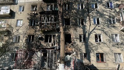 Атака РФ на Ізмаїл 16 травня 2026 року, пошкоджена багатоповерхівка